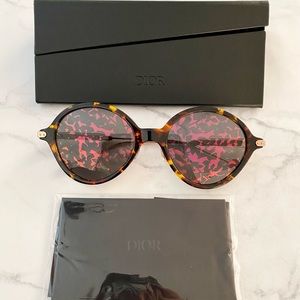 🚫SOLD🚫Dior Sunglasses
